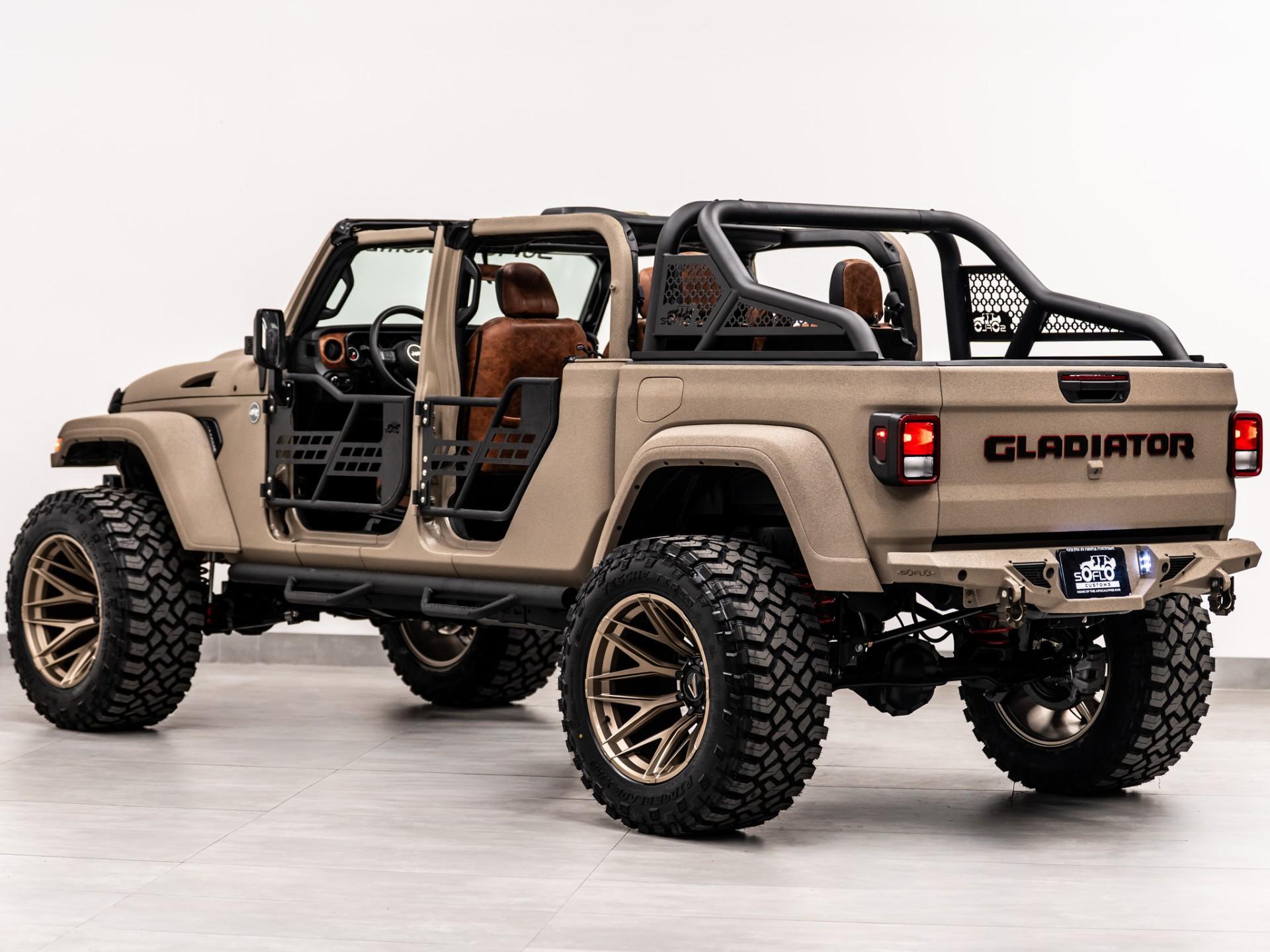 2026 JEEP GLADIATOR 4X4 in Tan, photo 16 of 23
