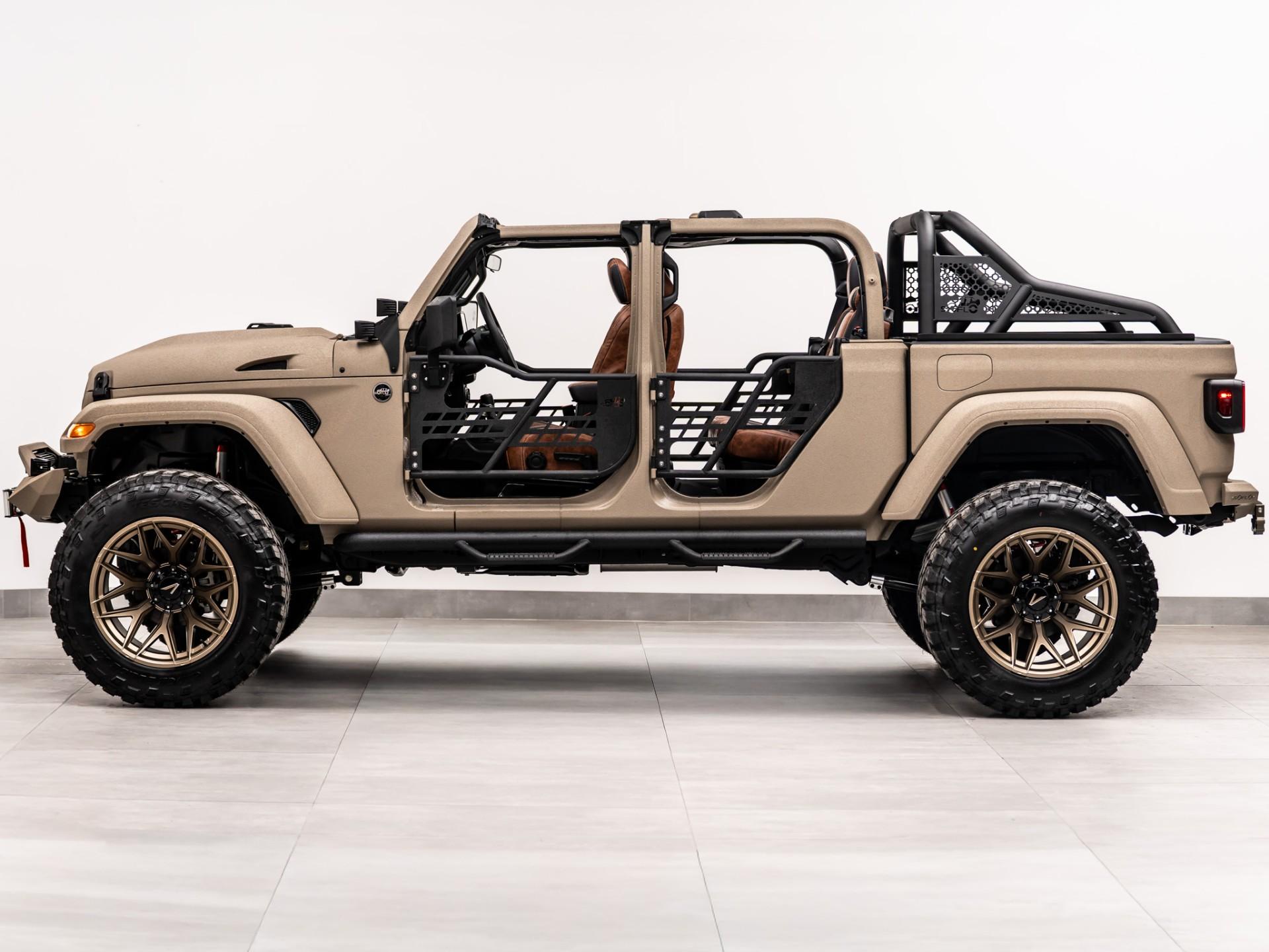 2026 JEEP GLADIATOR 4X4 in Tan, photo 17 of 23