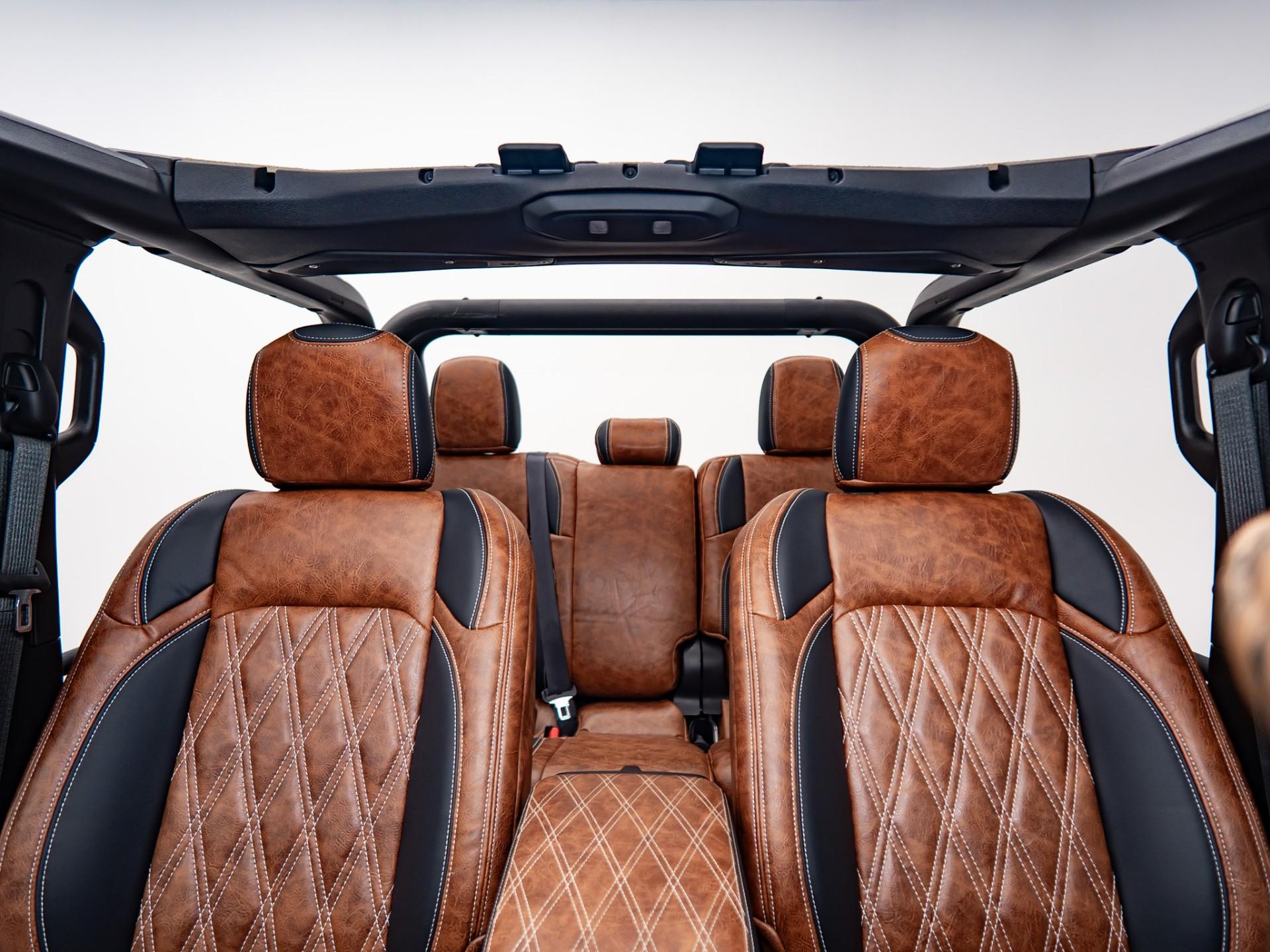 2026 JEEP GLADIATOR 4X4 in Tan, photo 19 of 23