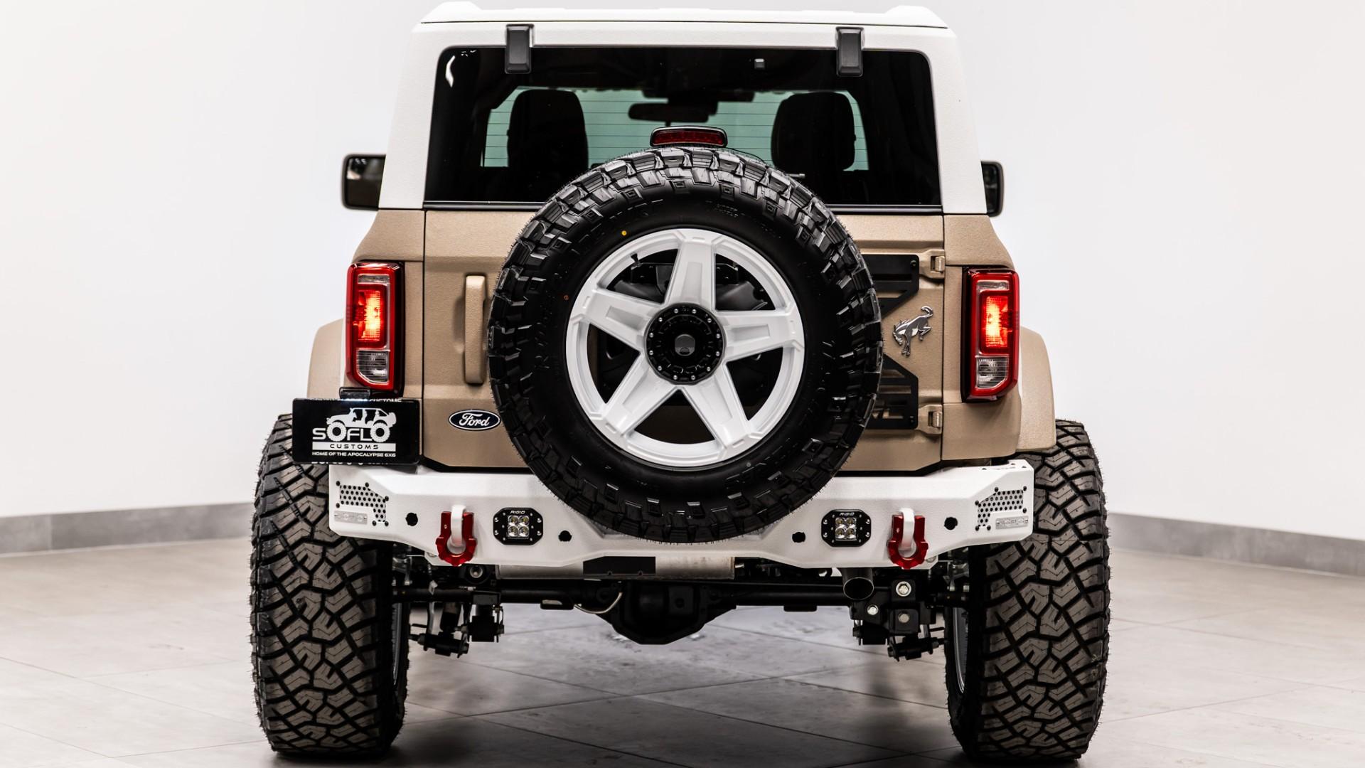 2026 FORD BRONCO 4X4 in Tan, photo 14 of 58