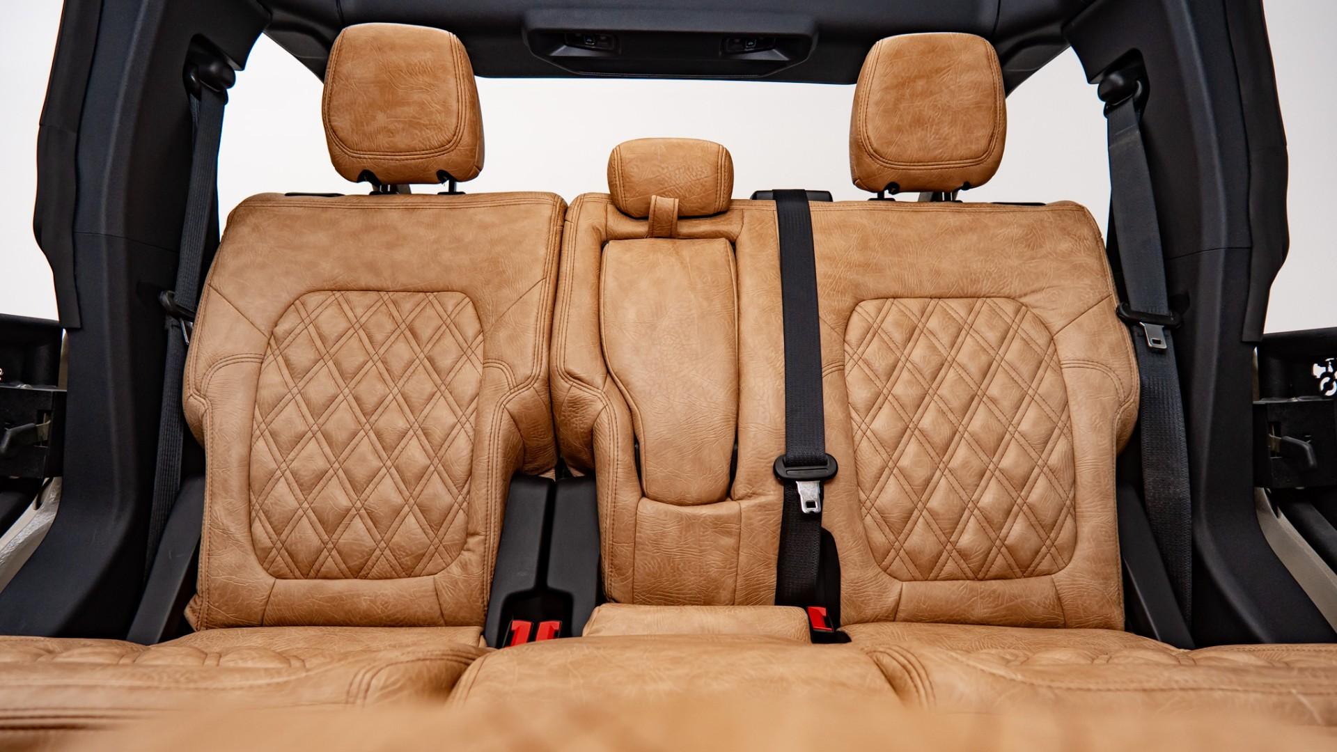 2026 FORD BRONCO 4X4 in Tan, photo 30 of 58