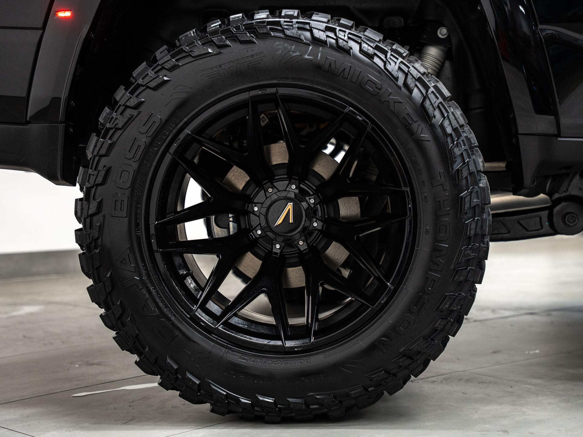 2027 RAM TRX SRT 4X4 in DIAMOND BLACK CRYSTAL PEARLCOAT, photo 19 of 57