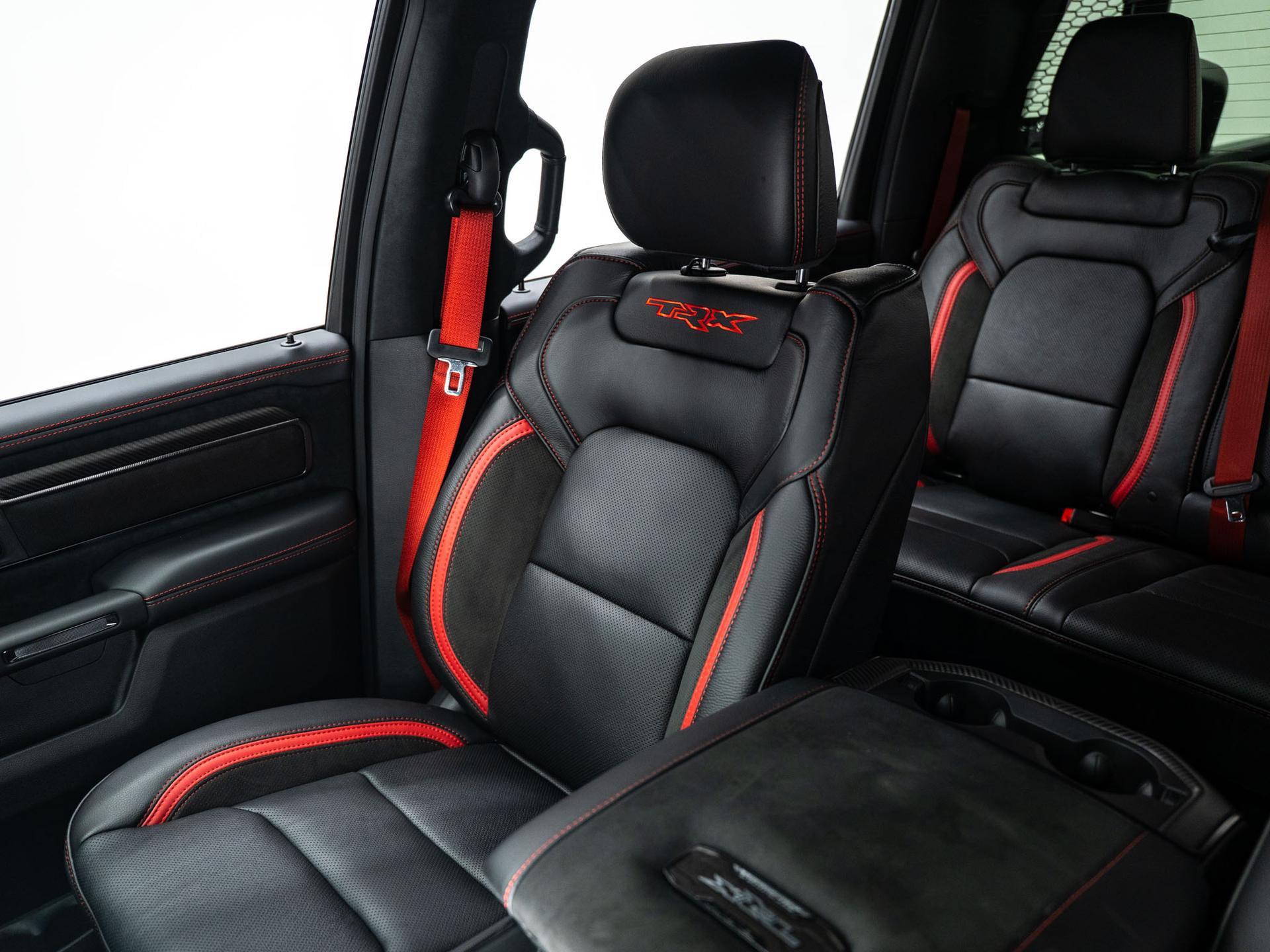 2027 RAM TRX SRT 4X4 in DIAMOND BLACK CRYSTAL PEARLCOAT, photo 20 of 60