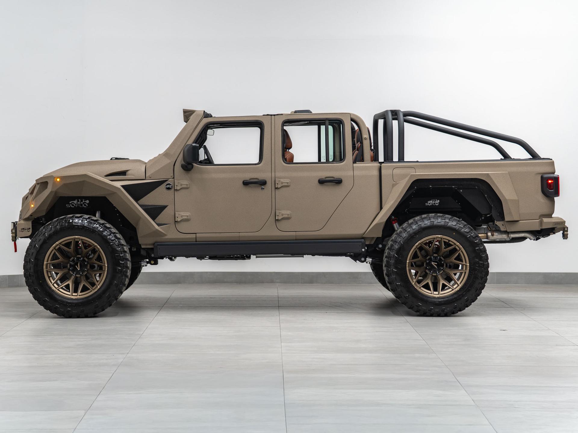 2026 JEEP GLADIATOR in BRIGHT WHITE CLEARCOAT, photo 27 of 59