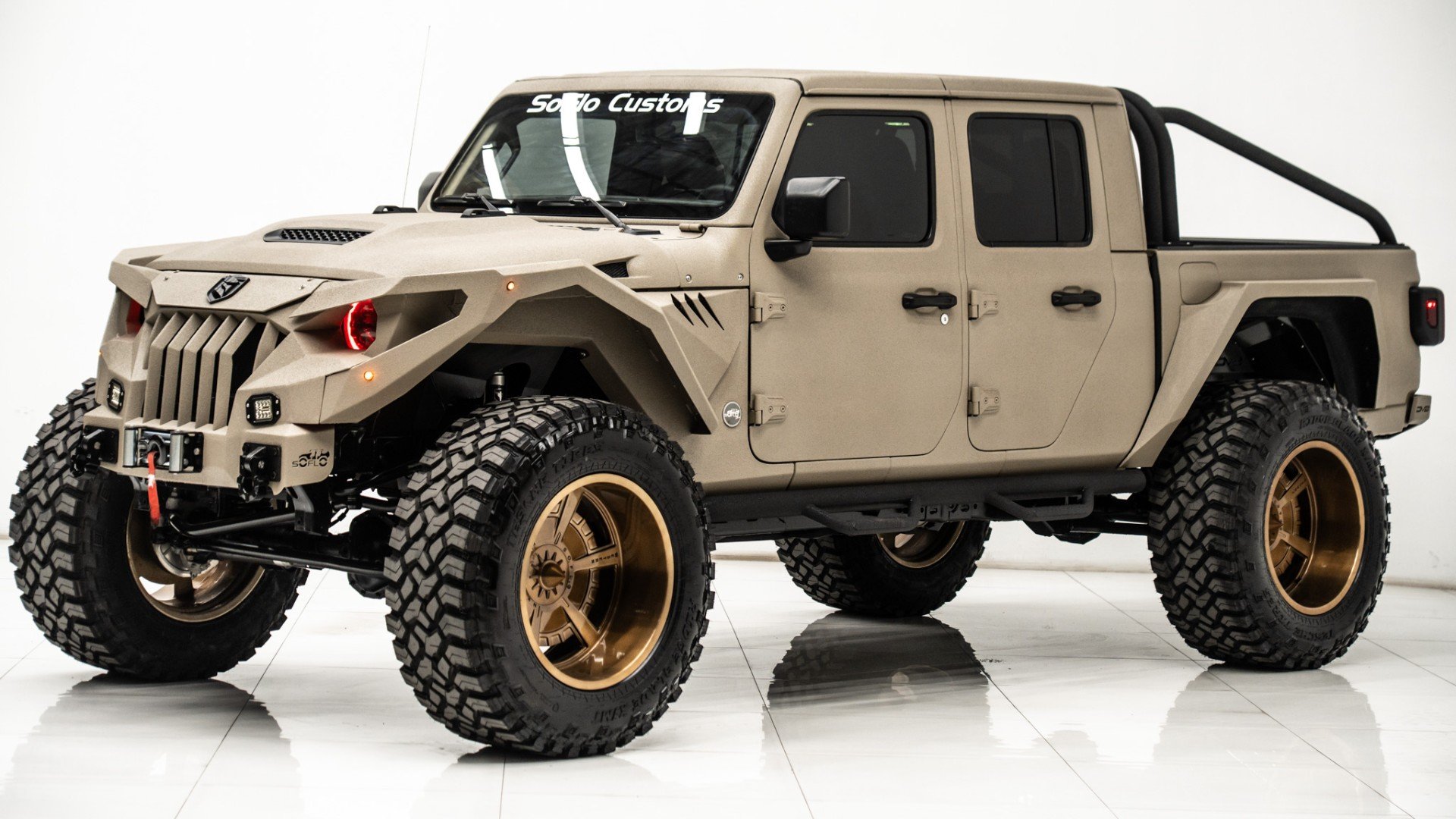 2023 JEEP GLADIATOR in Tan, photo 1 of 59