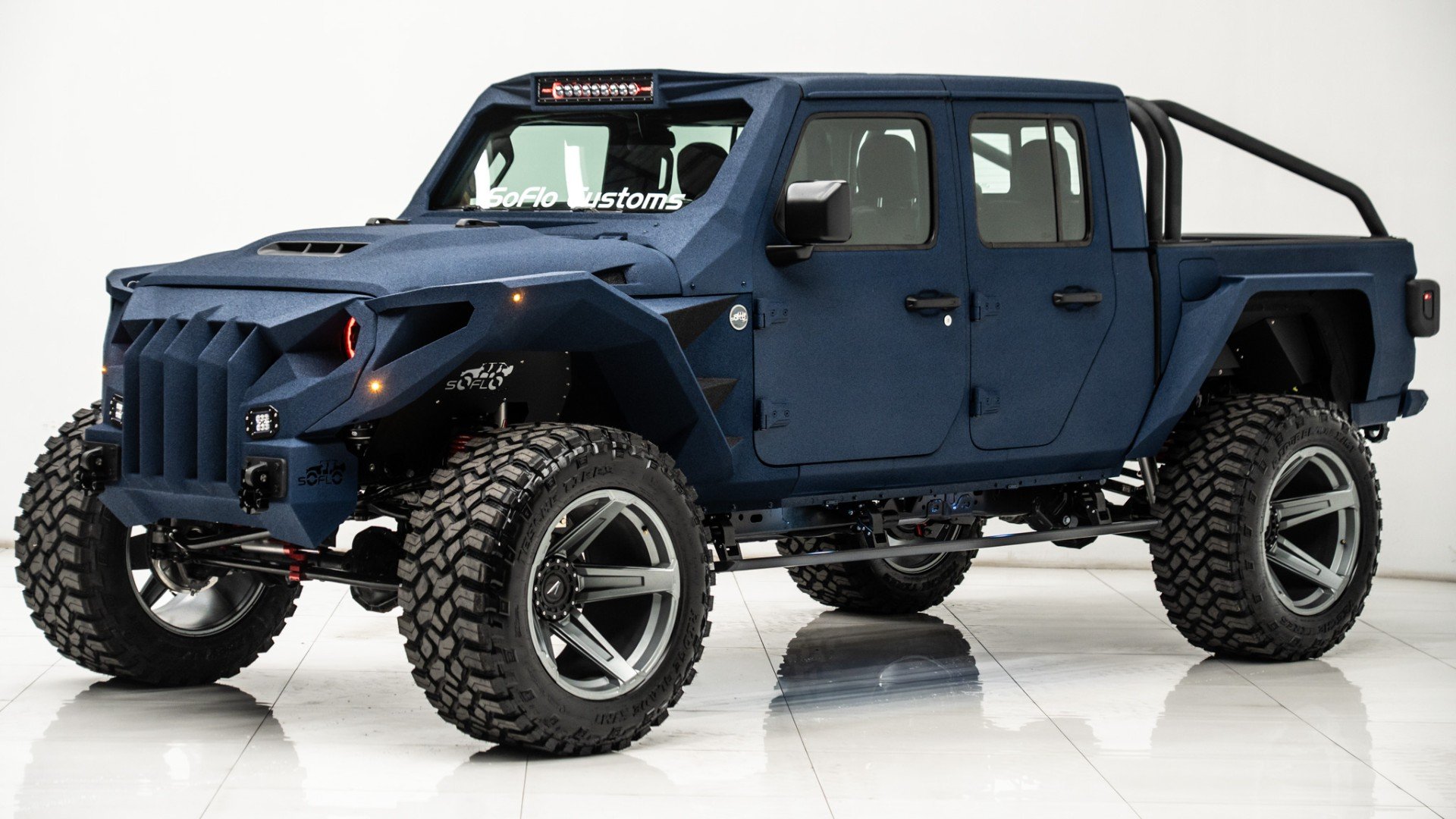 2025 JEEP GLADIATOR in Blue, photo 1 of 60