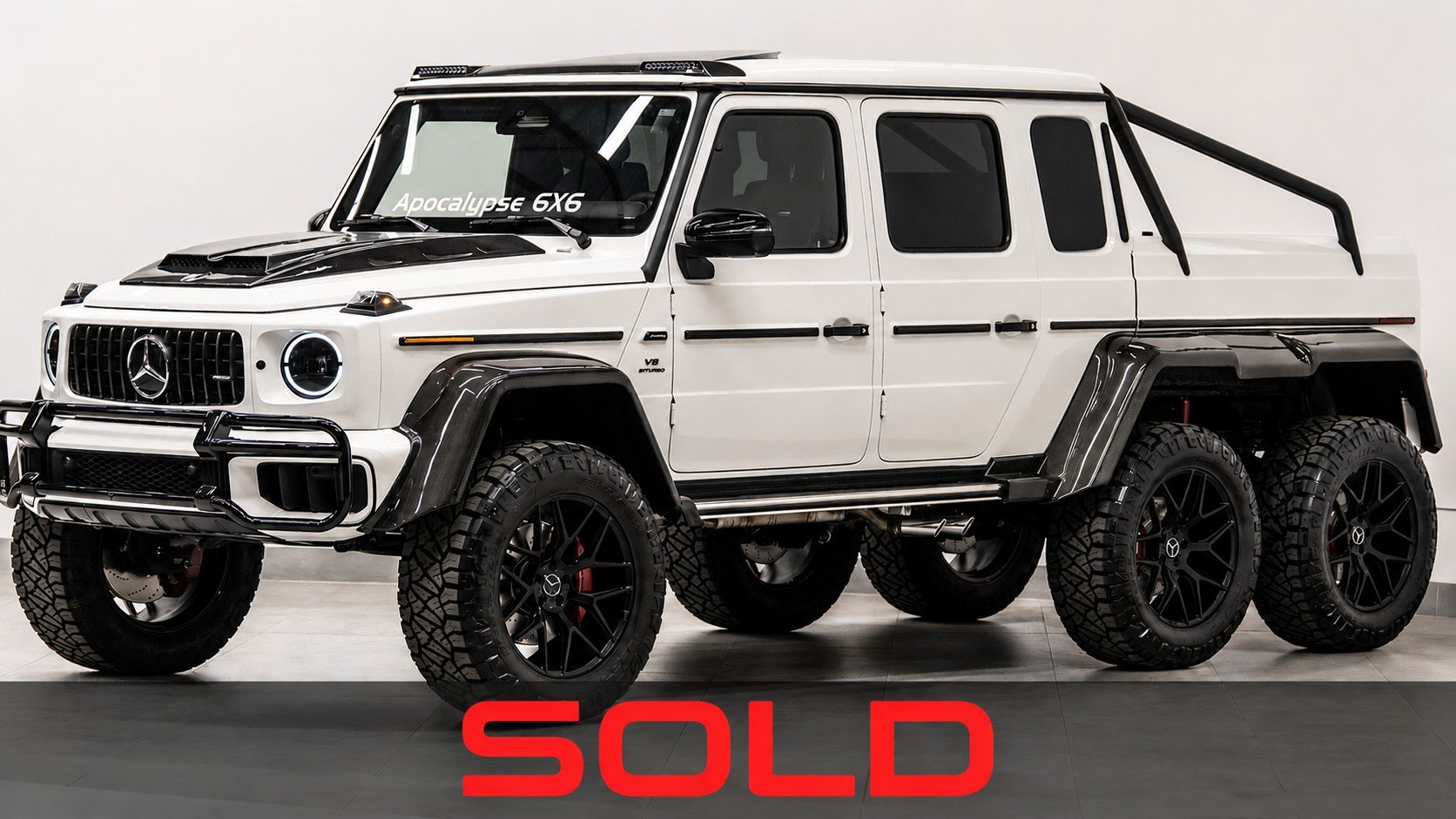 2026 MERCEDES-BENZ G-CLASS in White, photo 1 of 60