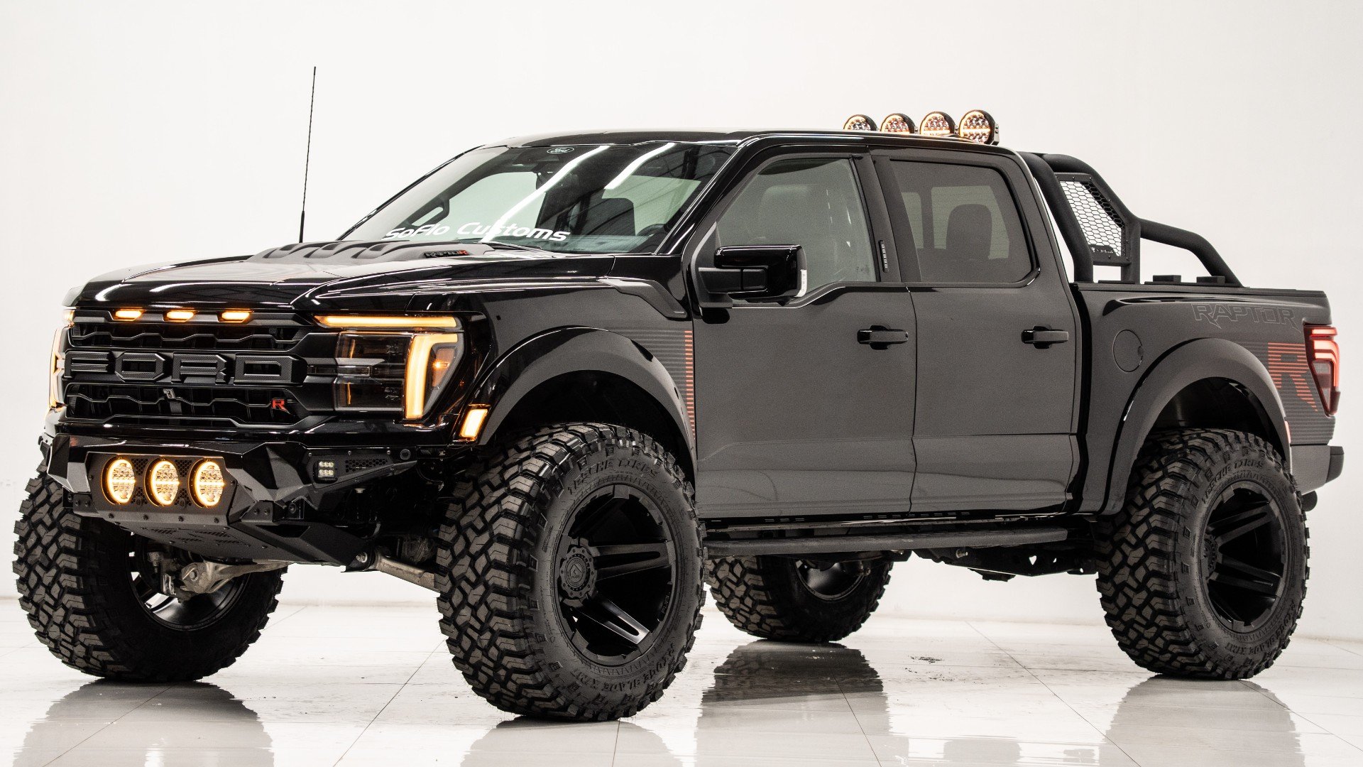 2025 FORD F-150 in Black, photo 1 of 52