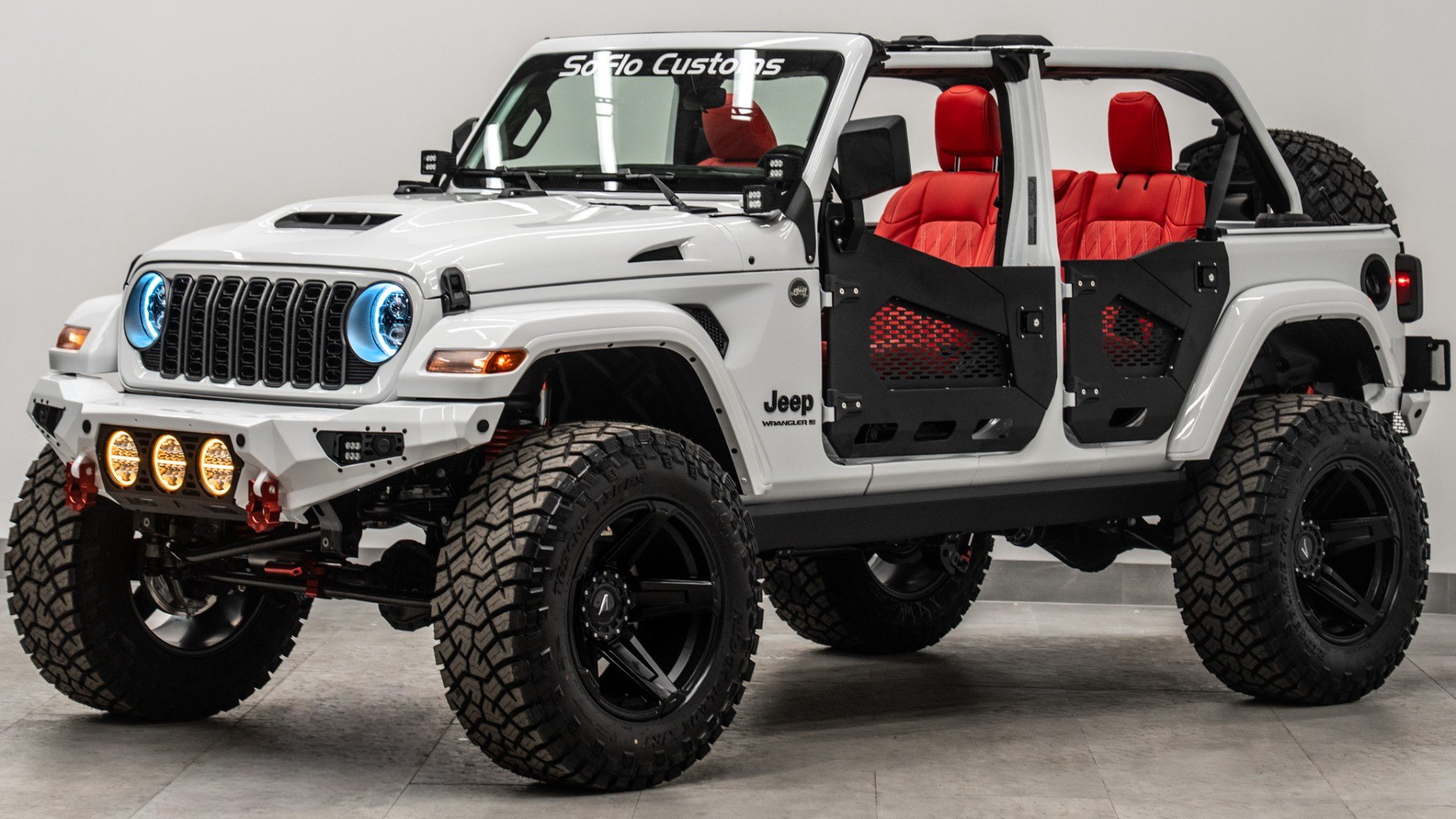 2026 JEEP WRANGLER in BRIGHT WHITE CLEARCOAT, photo 1 of 51