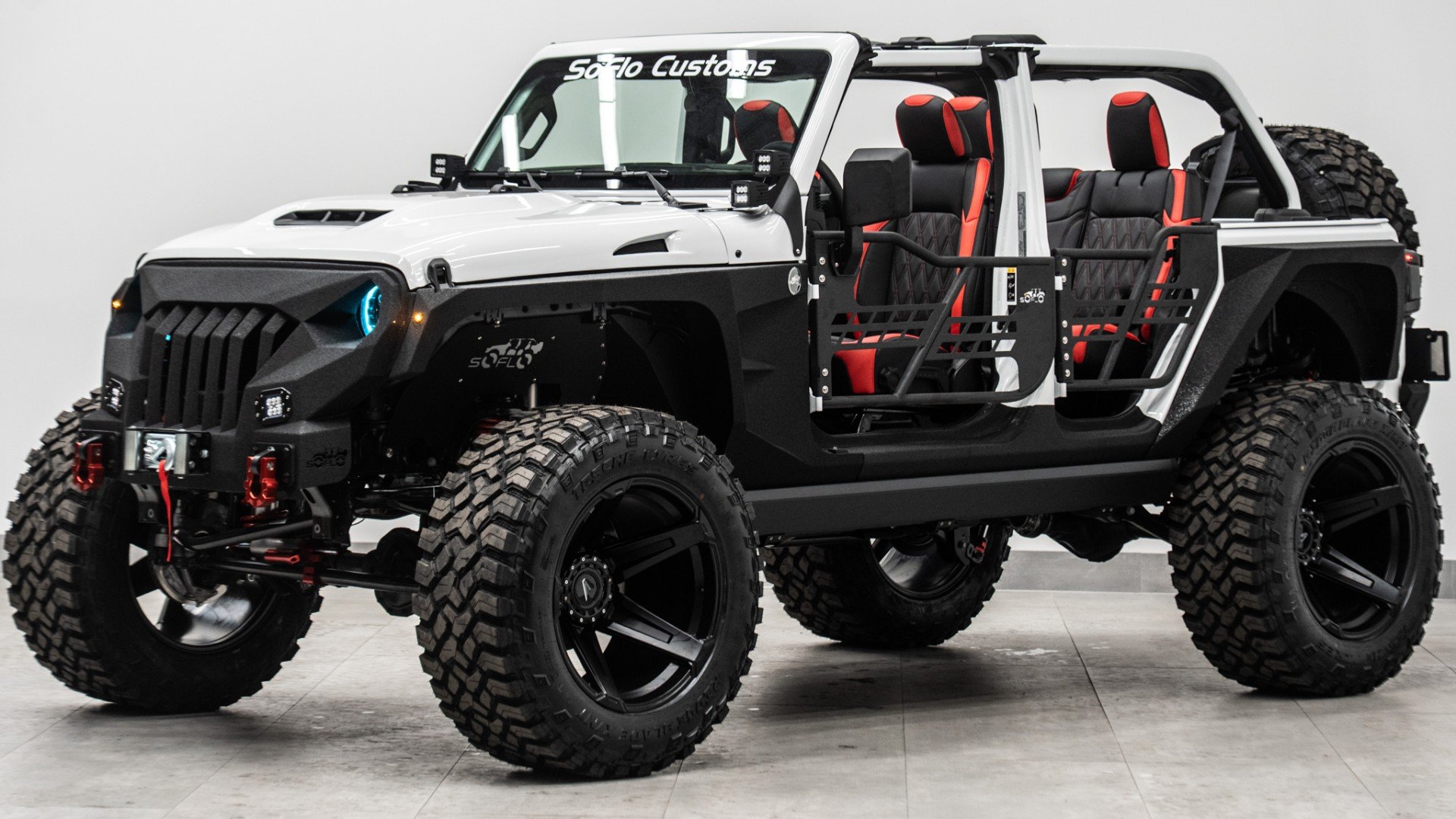 2026 JEEP WRANGLER in BRIGHT WHITE CLEARCOAT, photo 1 of 54