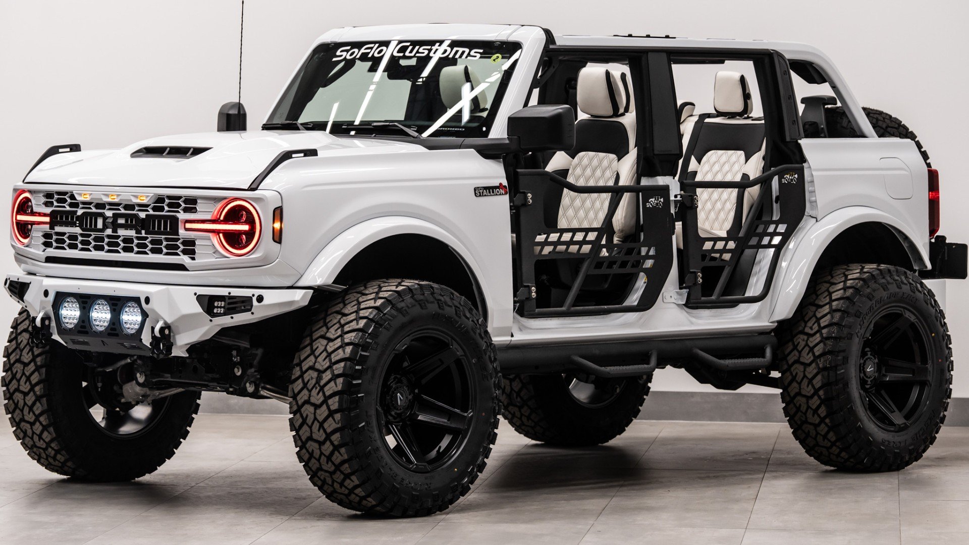 2026 FORD BRONCO in White, photo 1 of 57