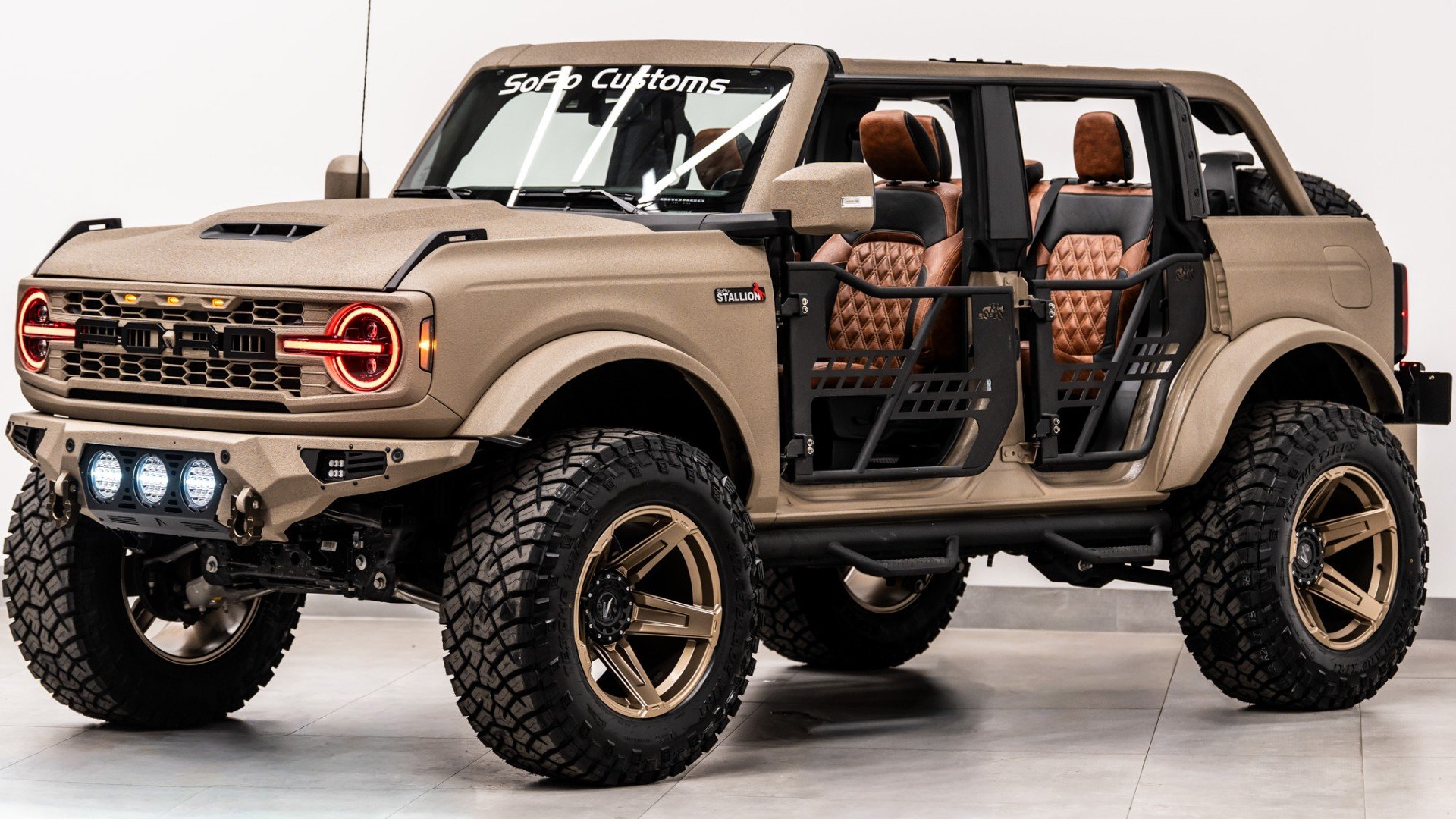2024 FORD BRONCO in Tan, photo 1 of 59