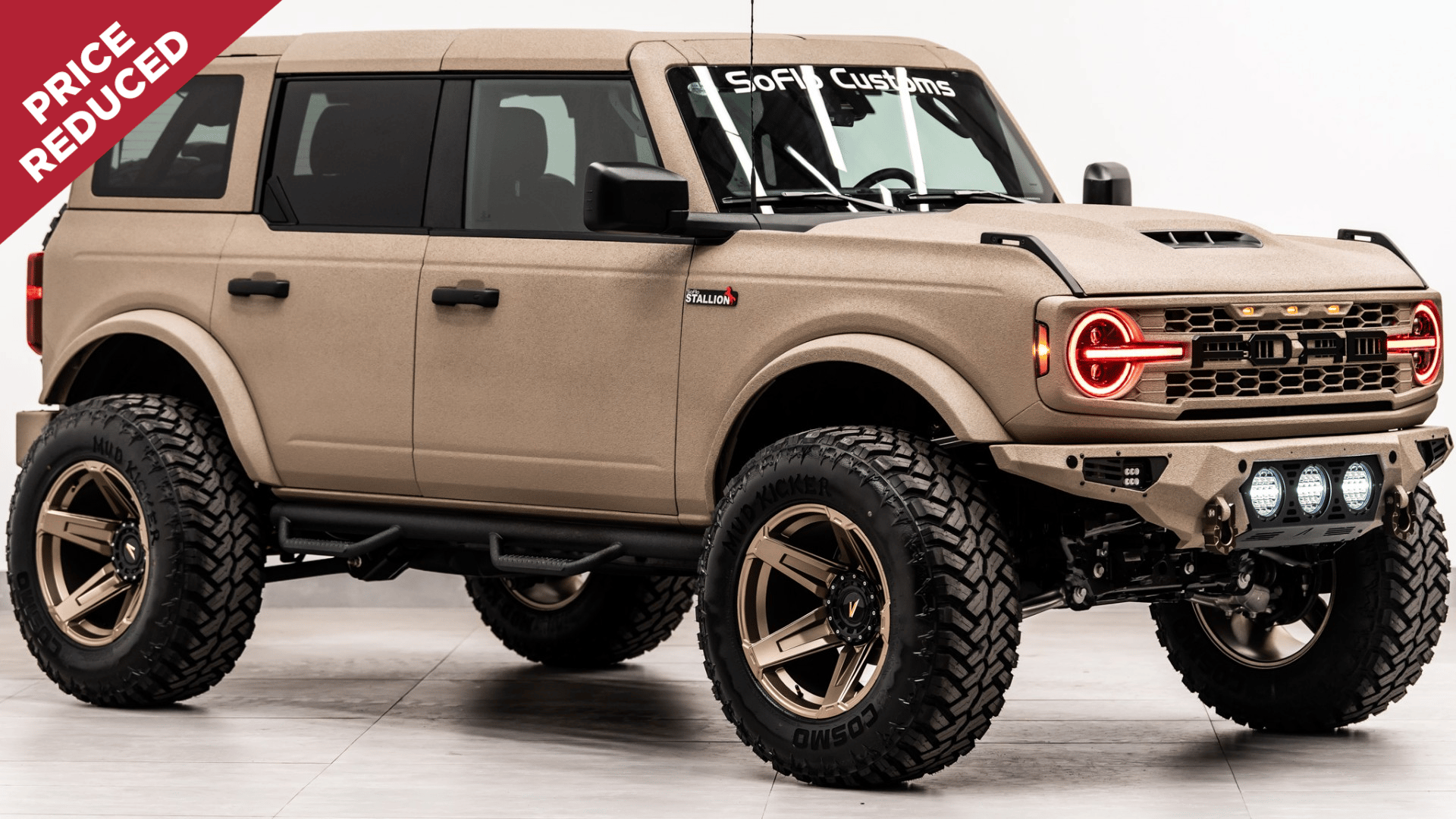 2026 FORD BRONCO 4X4 in Tan, photo 1 of 5