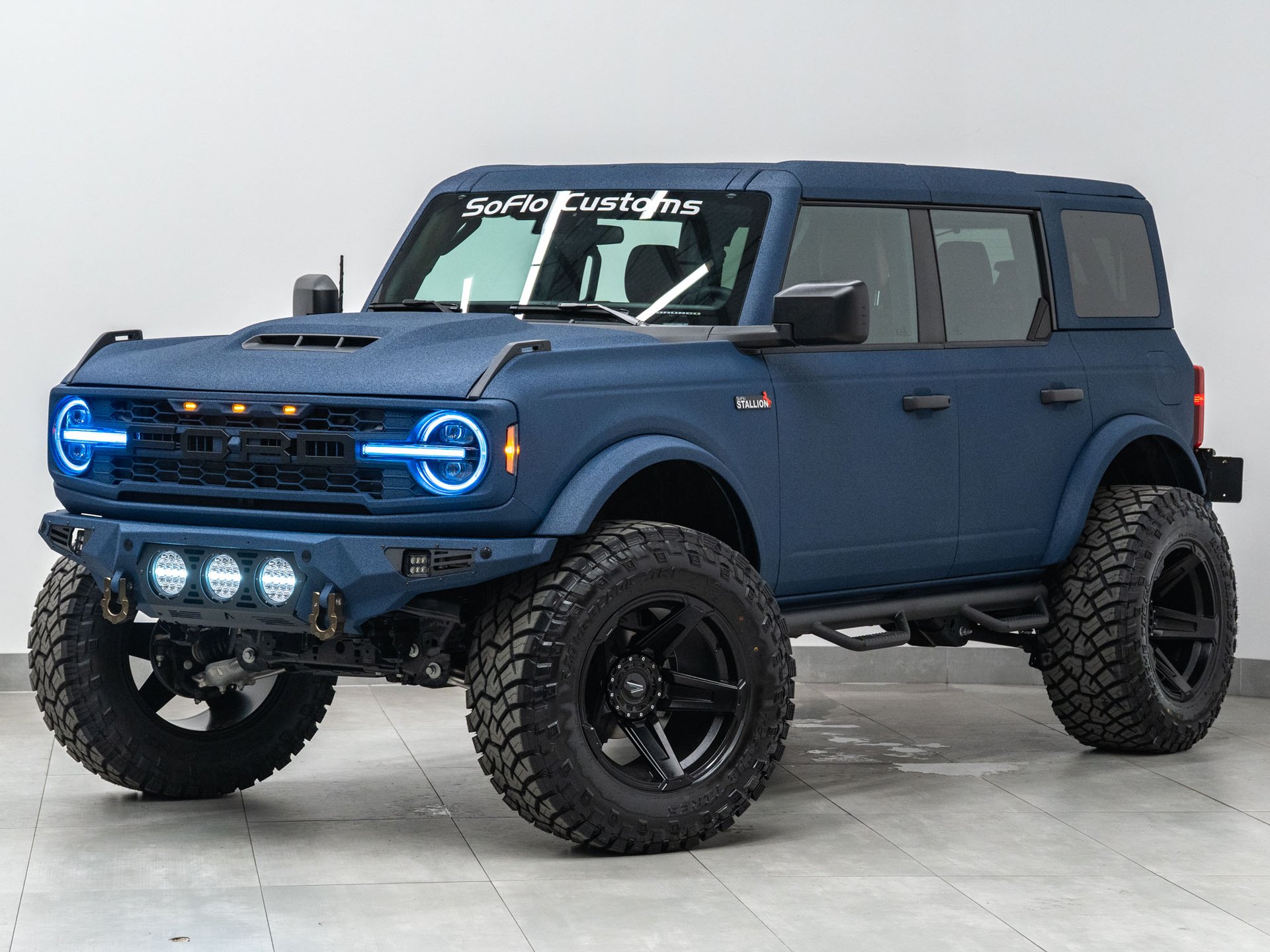 2026 FORD BRONCO 4X4 in Blue, photo 1 of 60