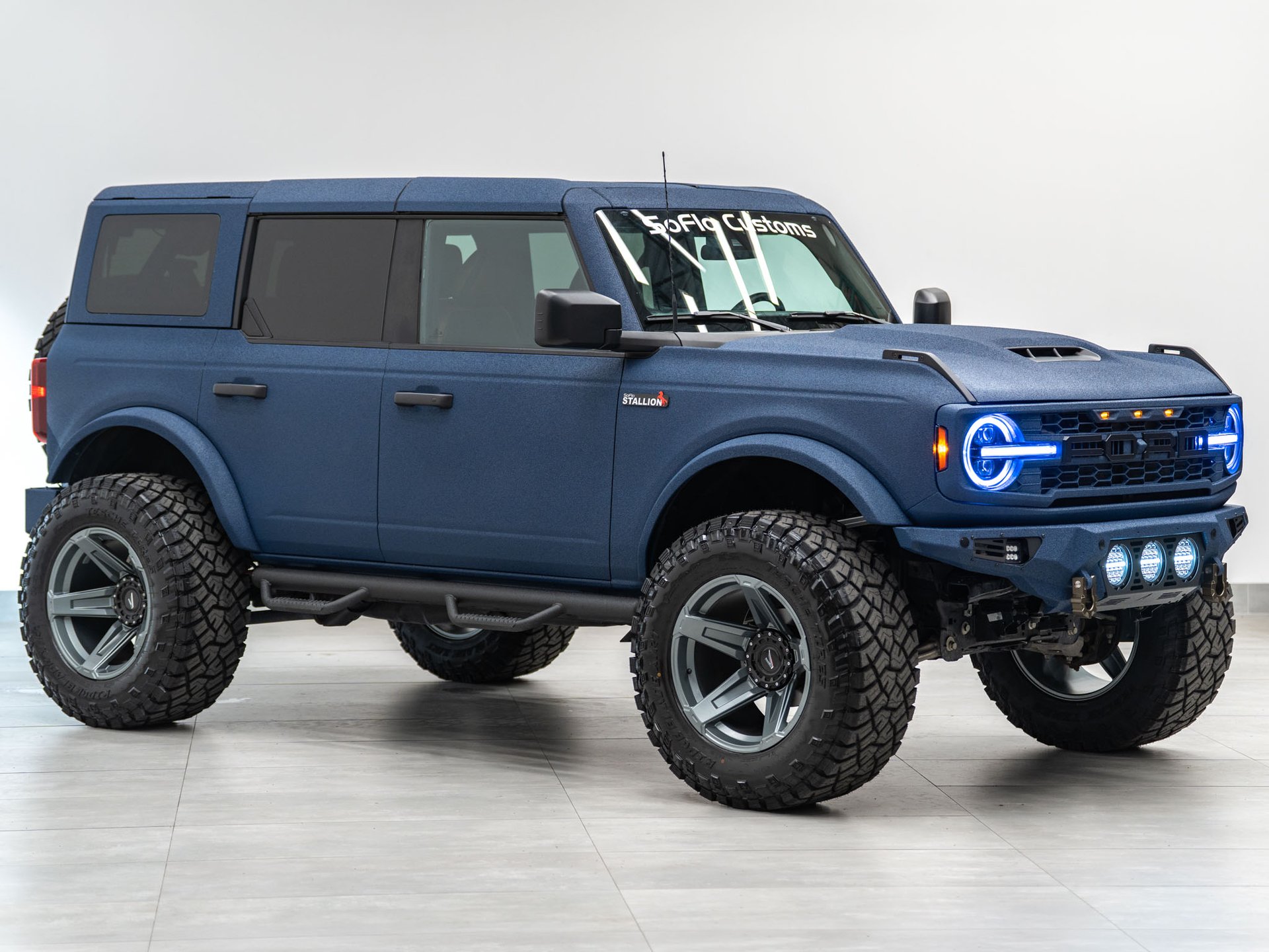 2026 FORD BRONCO 4X4 in Blue, photo 1 of 59